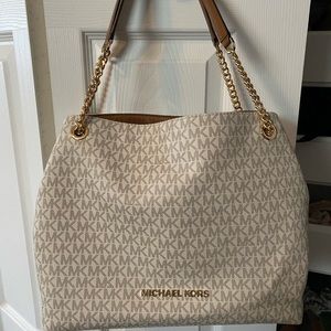Michael kors jet set large chain shoulder